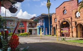 El Eden Country Hotel Y Club Residencial